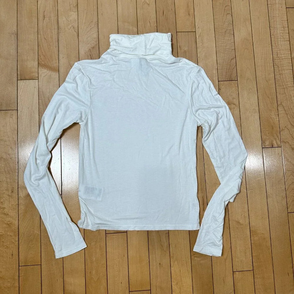 H&M DIvided WHite Base Layer Thin Turtle Neck - small - Picture 5 of 6
